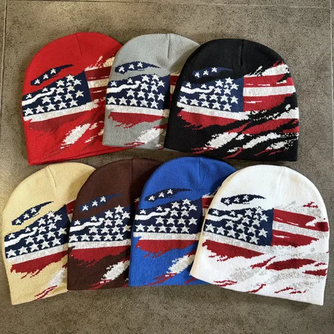 American Flag Knitted Beanie Hat Distressed US Star Stripe Pattern Warm Hip Hop Winter Hat Streetwear Skully Beanie Cap