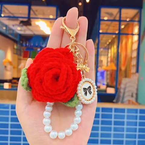 Handmade Crochet Rose Flower Keychain With Artificial Pearl Bracelet Cute Floral Bag Charm Pendant Gift