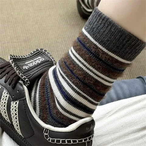 Calcetines Medios A Rayas De Color Contraste Retro Para Mujeres Calcetines Slouch De Algodón De Felpa Cálidos Casuales Calzado De Invierno De Moda