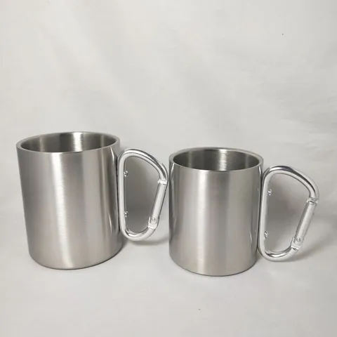 Outdoor RVS Karabijnhaak Mok Draagbare Kamperen Koffiebeker Dubbelwandig Geïsoleerde Metalen Waterbeker Reizen Drinkgerei