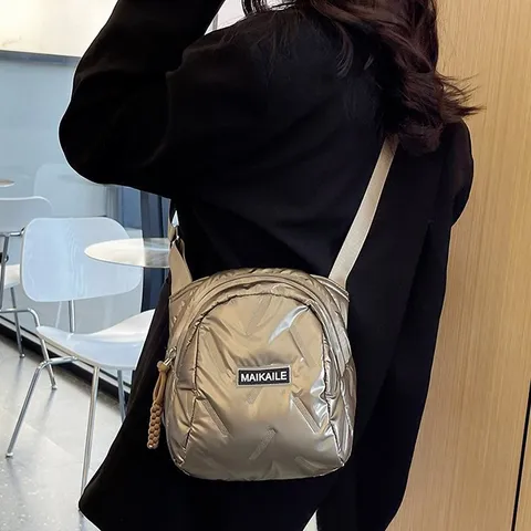 Mode Raumfahrt-Baumwoll Umhängetasche Damen Gesteppte Puffer Stil Kleine Schulter Eimertasche Leichte Pendler Handtasche