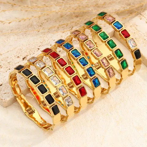 Lussuoso Bracciale Rigido in Acciaio Inossidabile con Strass Quadrati Multicolore Placcato Oro Geometrico con Cristalli per Donna Gioielli