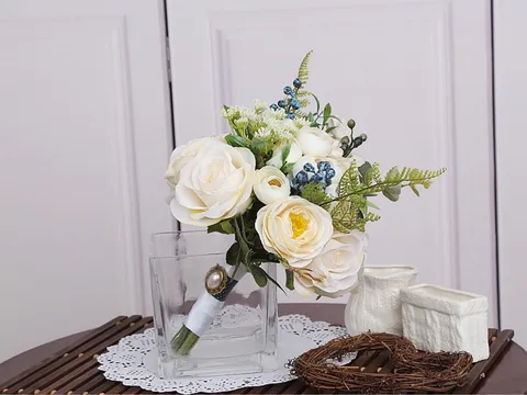 Style Forêt Rétro Européen Bouquet de Mariée Artificiel Rose Blanche Pure Baie Décoration Florale de Fête de Mariage