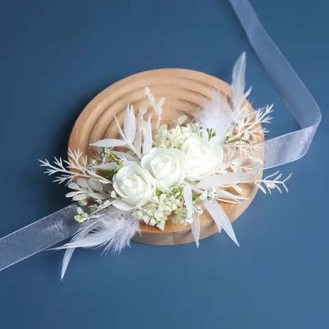 Fleur de Poignet de Mariage Mariée Demoiselle d'Honneur Corsage Rose Artificielle Plume Ruban de Soie Main Fleur Accessoires de Vêtements