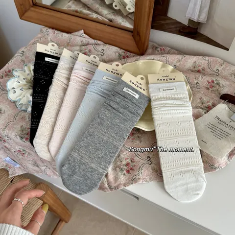 Calcetines Slouch de Algodón Peinado Estilo Japonés para Mujer Color Sólido Calado Media Pantorrilla Casual Diario