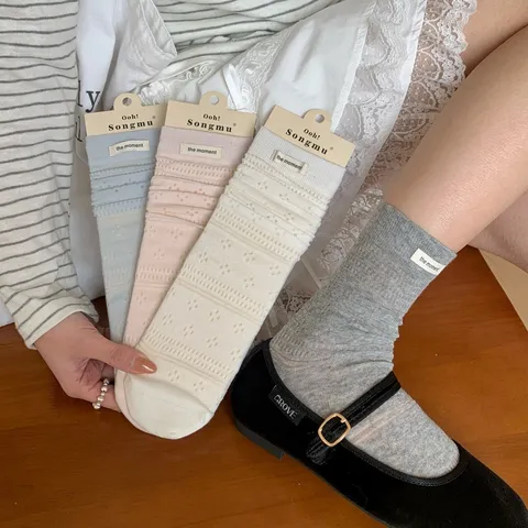 Calcetines Slouch de Algodón Peinado Estilo Japonés para Mujer Color Sólido Calado Media Pantorrilla Casual Diario