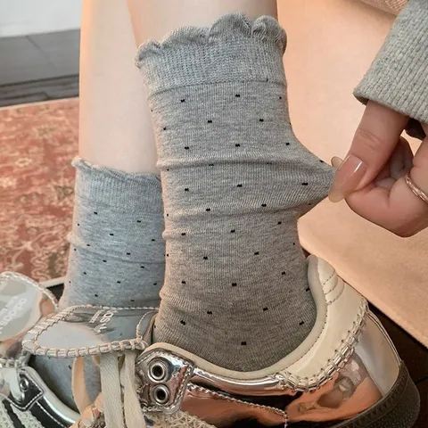 Calcetines de Tubo Medio Lindo de Algodón con Lunares y Volantes para Mujer Estilo Ins Dulce Calcetines Apilados Casuales Calzado de Moda
