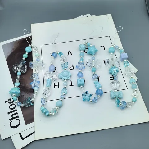 Schattige Tekenfilm Strik Kralen Telefoon Charm Hars Acryl Telefoon Koord Zoete Anti-Val Polsband Voor Vrouwen Telefoonhoesje Sieraden