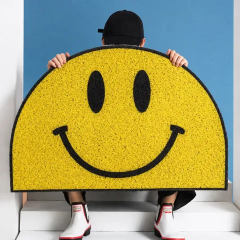 Cartoon Smile Face Non-Slip Floor Mat PVC Silk Loop Half Circle Entrance Door Mat Welcome Rug For Porch Living Room Home Decor