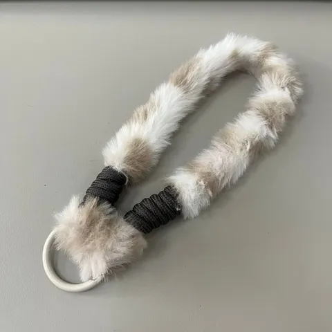 Automne Hiver Contraste Imprimé Léopard Peluche Lanière de Téléphone Bracelet Breloque de Sac