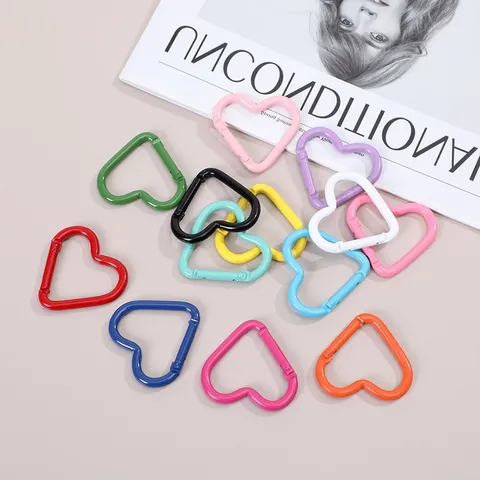Mousqueton en Alliage d'Aluminium Cœur Porte-clés Crochet à Ressort Accessoires DIY Multicolore Charm Mignon pour Sac Anneau de Clés