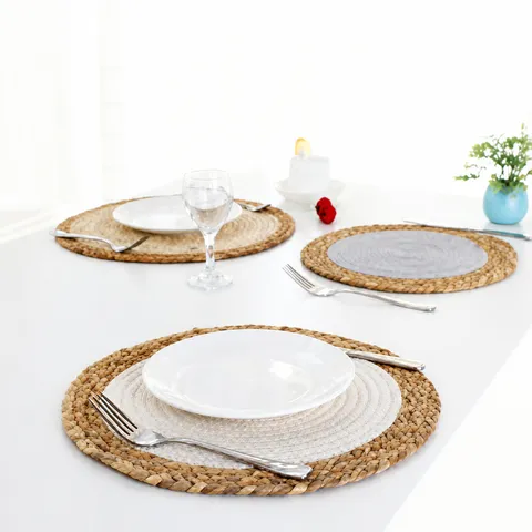 Minimalist Round Woven Grass Place Mat Handcrafted Straw Table Mat Heat Resistant Dining Table Placemat Home Kitchen Decor