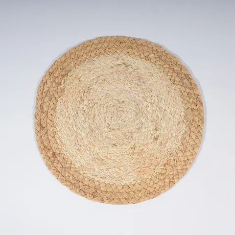 Japanese Minimalist Handmade Woven Corn Husk Straw Placemat Heat Insulation Anti Scald Round Casserole Mat Table Pad