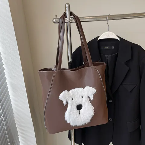 Große Kapazität PU Leder Damen Tote Bag Mehrzweck Rucksack Casual Pendler Schultertasche Mit Plüsch Hund Patch Design Mode Handtasche