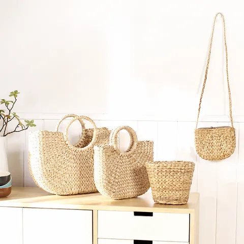 Handmade Natural Cattail Woven Shopping Storage Basket Pastoral Style Eco-Friendly Plant Fiber Tote Bag Organizer