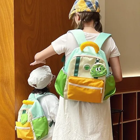 Kinder Schulrucksack Süßes Cartoon Farbblock Leichtes Nylon Büchertasche Mit Tieranhänger Für Jungen Mädchen Kinder