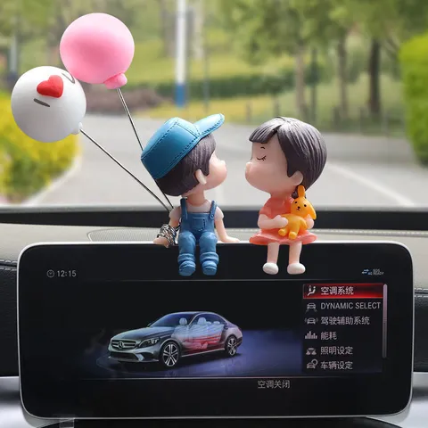 Cute Cartoon Couple Car Dashboard Ornament Resin Auto Interior Decor Office Desk Cute Figurine Gift