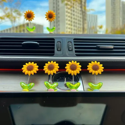 Cute Shaking Sunflower Car Dashboard Ornament Resin Floral Spring Bobblehead Car Interior Decoration