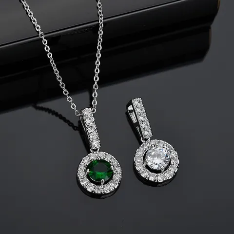 Elegante Halsketting Met Ronde Schijfhanger Van Koperlegering Zirconia Voor Dames Mode Halo Sieraden Accessoire Cadeau