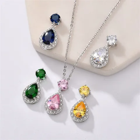 Klassische AAA Wassertropfen Zirkonia Eingelegt Anhänger Halskette Kupferlegierung Teardrop Anhänger Für Damen Eleganter Schmuck