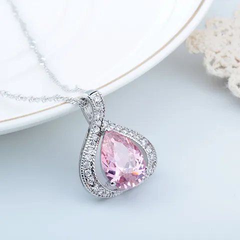 Mode Kupfer Strass Herz Wassertropfen Anhänger Halskette Kurze Choker Halskette Für Frauen Tägliche Party Persönlichkeit Schmuck Geschenk