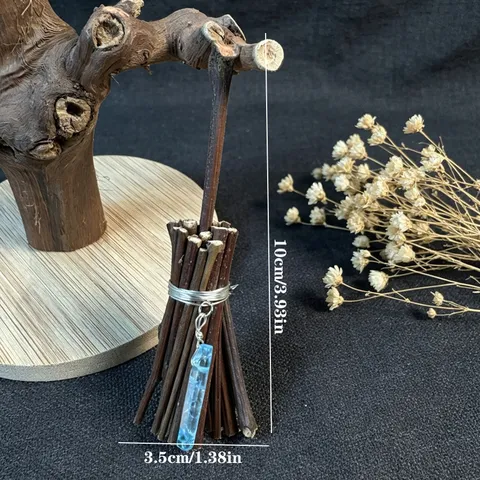 Ornement Balai de Sorcière en Branche de Bois Naturel Fait Main Avec Pendentif en Cristal Décoration de Noël Halloween Vintage