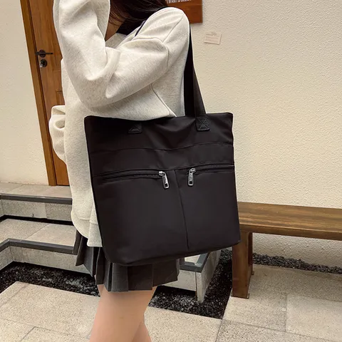 Borsa Tote Casual in Tessuto Oxford da Donna Grande Capacità Borsa a Spalla Moda Borsa da Lavoro Quotidiana Tinta Unita Cerniera