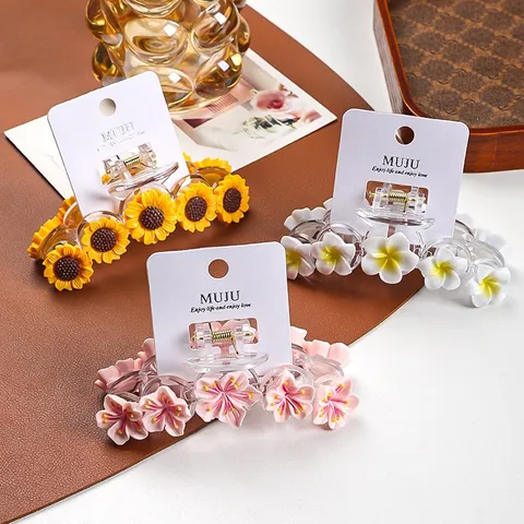 Süße florale Haarkralle Harz Kirschblüte Frangipani Sonnenblume Haarspange Haarschmuck für Damen Haarstyling