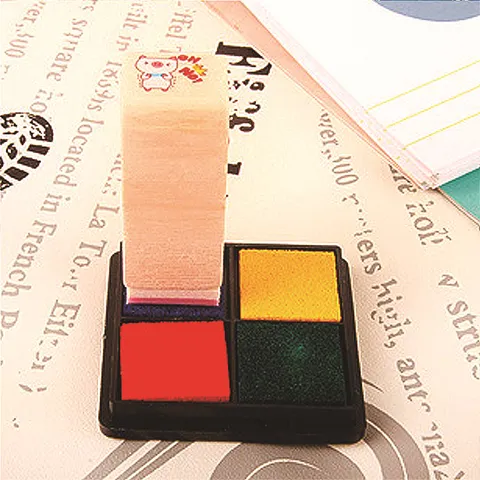 Wooden Stamp Set Cute Cat Pig Cartoon Stamps With Ink Pad Transparent Storage Box For DIY Journaling Planner Craft