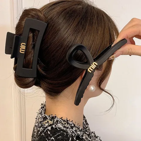 Ins-Stil Matte Acryl Haarklammer Große Geometrische Kreuz Quadratische Haarklammer Für Damen Mädchen Haarstyling Zubehör