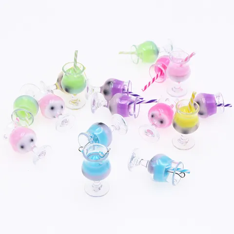 Miniatura Casa delle Bambole Modello di Bevanda Resina Simulazione Tazza da Cocktail Accessori per Bambole Giocattolo
