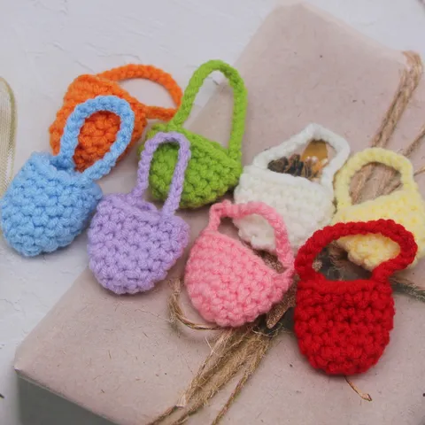 Mini Borsa per Bambole Lavorata all Uncinetto Fatta a Mano Miniatura Borsa a Tracolla Accessori per Bambole BJD Borsa Portaoggetti