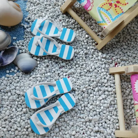 Miniatura Infradito Sandali in Legno Accessori Scena Spiaggia Casa delle Bambole BJD Bambola Modello Estivo Giocattoli
