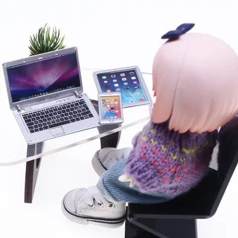 Miniature Alloy Laptop Tablet and Smartphone Set Dollhouse Electronic Models Doll Room Study Scene Decor Toy