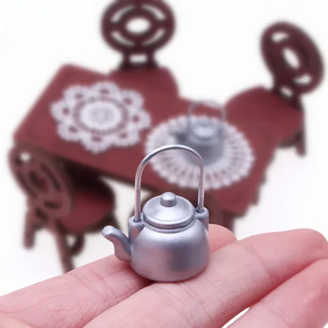 Poppenhuis Miniatuur Vintage Waterkoker Model Keuken Gereedschap Speelgoed Accessoire