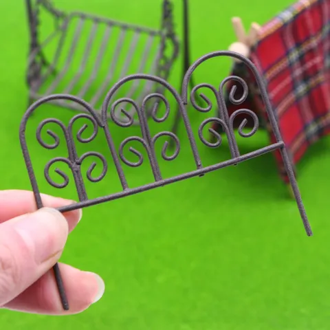Miniature Dollhouse Garden Fence And Retro Iron Swing Micro Landscape Landscaping Accessories Dollhouse Decor