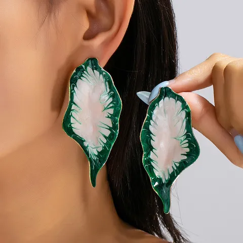 Boucles d'Oreilles Clous Feuille Émail en Alliage Minimaliste Avec Tige en Acier Inoxydable Boucles d'Oreilles Abstraites Botaniques pour Femme Bijoux