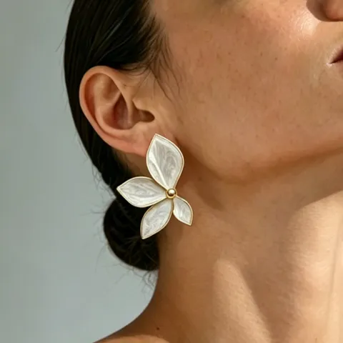 Boucles d'Oreilles Clous Fleur Irrégulière Douce Fraîche pour Femmes Métal Émail Huile de Goutte Boucles d'Oreilles Florales Bijoux