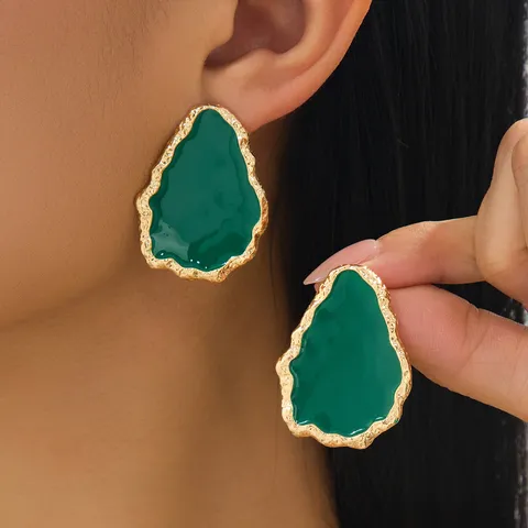 Boucles d'Oreilles Clous Vintage Irrégulières en Alliage de Zinc Émail Avec Tige en Acier Inoxydable Géométriques Color Block pour Femmes Bijoux