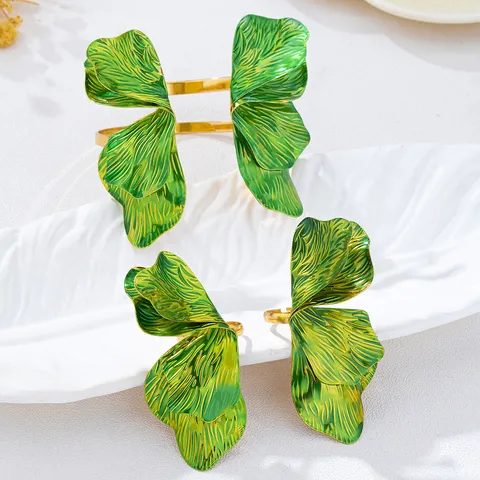 Style Tropical Texture Colorée Papillon Bracelet Et Bague Ensemble Pour Femmes Alliage de Fer Ouvert Ajustable Bracelet Bague de Doigt Accessoires de Mode Été