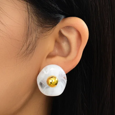 Boucles d'Oreilles Clous Rondes Cœur Vintage en Acier Inoxydable Résine Acrylique Boucles d'Oreilles Élégantes Colorées Géométriques Femme