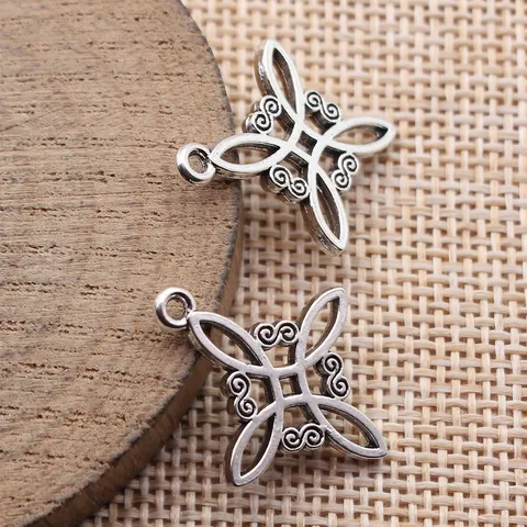 Dije Colgante Hueco de Nudo Celta Estrella Cruz Plata Antigua Aleación de Zinc Galvanizado Vintage para Joyería DIY