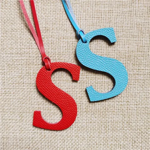 Genuine Leather Letter S Bag Charm Hollow Out English Alphabet Purse Pendant Fashion Minimalist Car Key Ornament Accessory