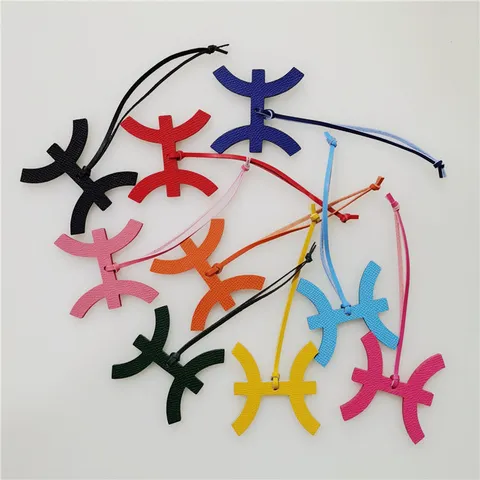 Echtes Leder Fische Sternzeichen Taschenanhänger Für Damen Handtaschen Zubehör Leder Schlüsselanhänger Pendent Sternzeichen Ornament