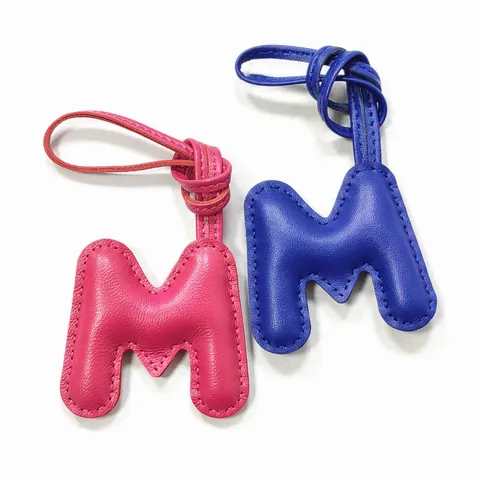 Handgefertigter Leder Buchstabe M Taschenanhänger Schafsleder Initialen Schlüsselanhänger Für Damen Handtasche Niedlich Schlüsselring Auto Anhänger