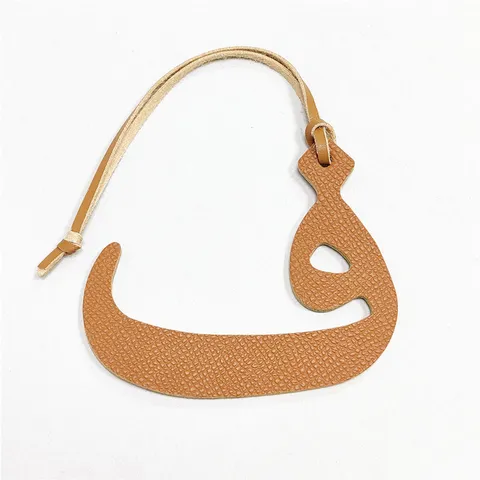 Genuine Leather Arabic Alphabet Bag Charm Hollow Out Letter Pendant Purse Accessory With Strap Mini Handbag Ornament Personalized Name Tag