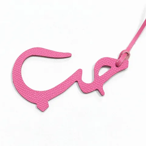 Genuine Leather Arabic Alphabet Bag Charm Creative Calligraphy Leather Keychain For Handbag Backpack Car Key Pendant Decoration Unisex Gift
