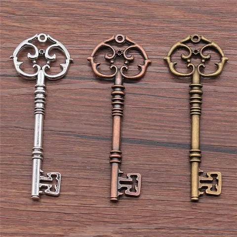 Vintage Legierung Schlüssel Anhänger Hohles Schnörkelwerk Design Galvanisiert Antik Finish Für DIY Schmuck Handwerk Zubehör