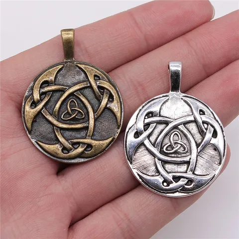 Ciondolo Rotondo a Nodo Celtico Vintage in Lega Triquetra Charm per Fai da Te Collana Braccialetto Creazione Gioielli Etnici