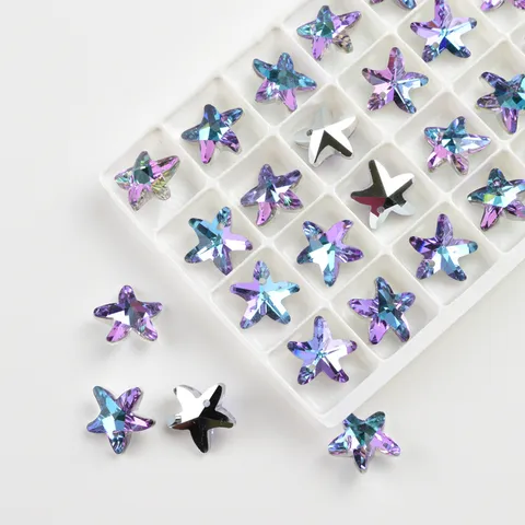 Pendentifs Charms en Verre Cristal Coloré Facetté Flocon de Neige Étoile de Mer Fleur de Prunier Ours Croix Bijoux Accessoires DIY